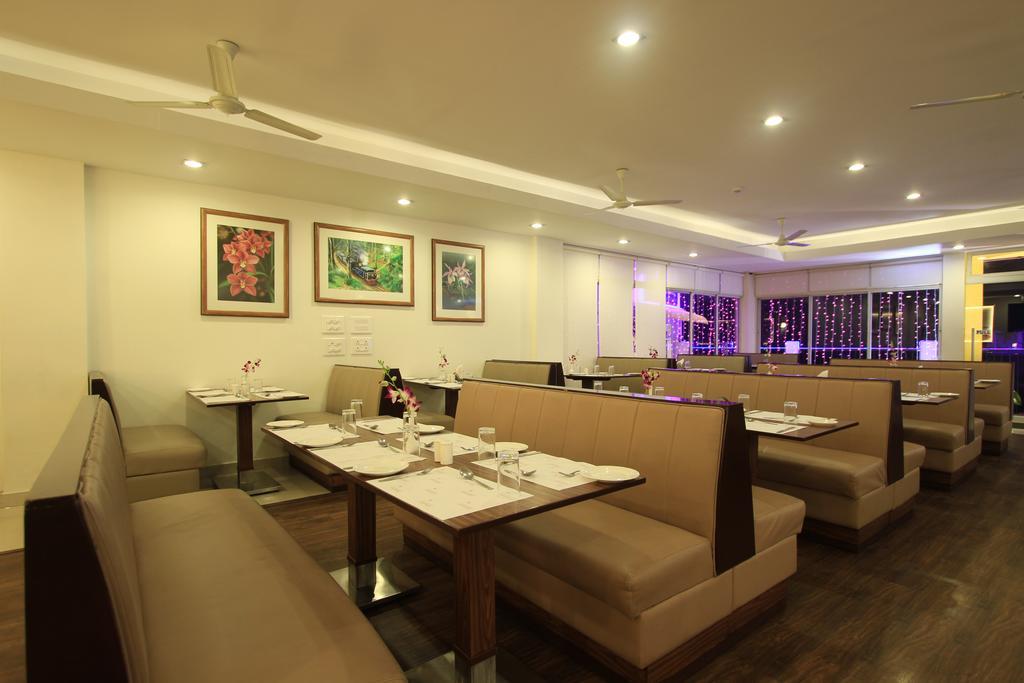 Orchid Square Hotel Coonoor Exterior foto