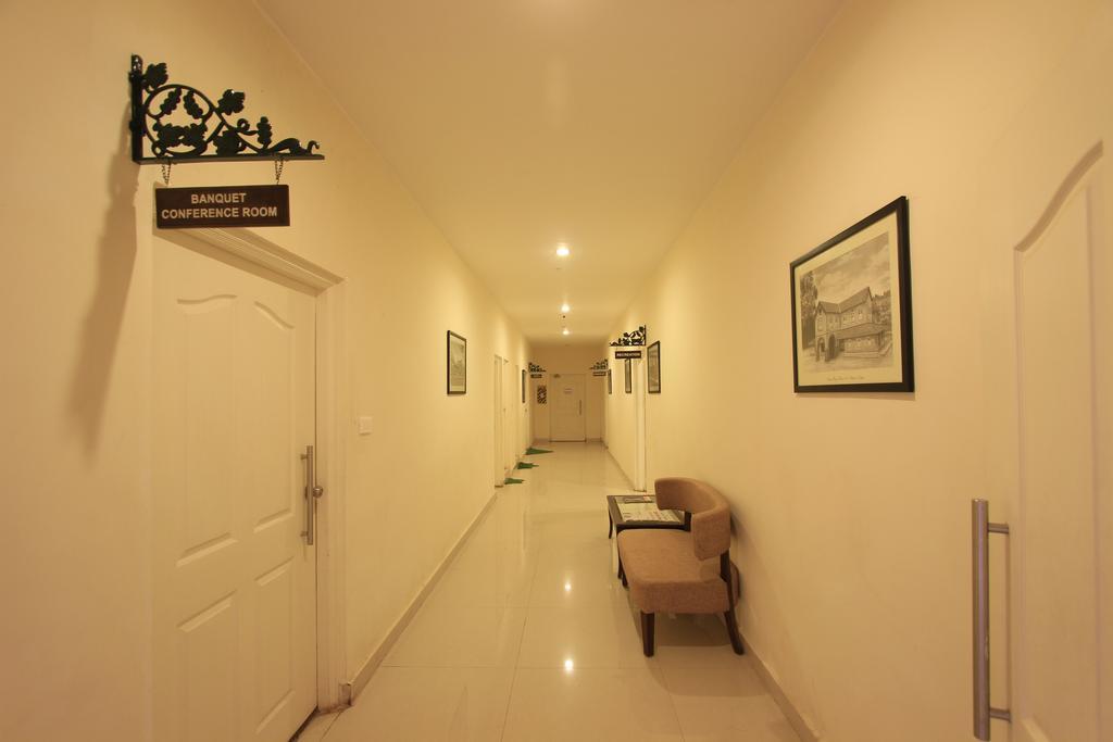 Orchid Square Hotel Coonoor Exterior foto